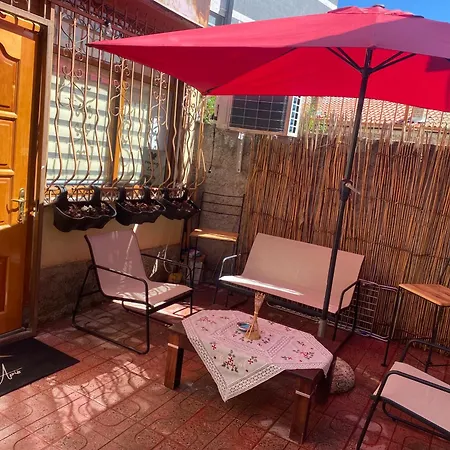 Apis With Private Garden *